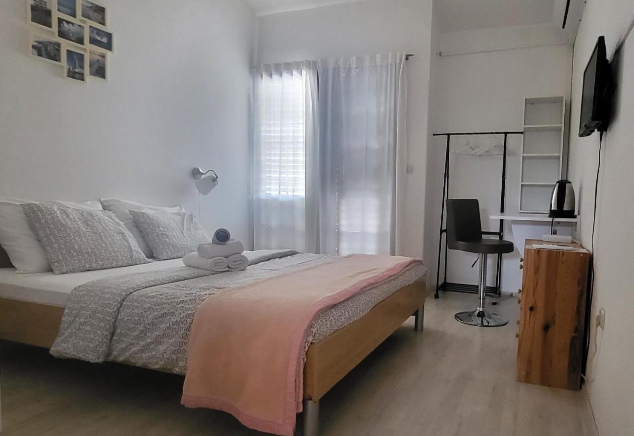 Villa Finera Premantura Esterno foto